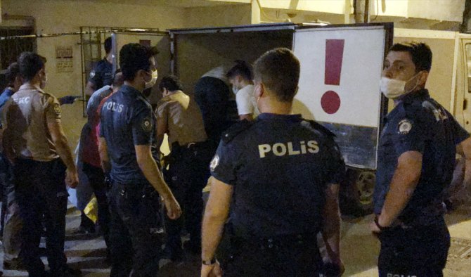 Bursa'da anne ve 2 çocuğu evlerinde ölü bulundu