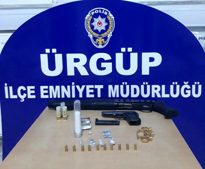 Nevşehir'de uyuşturucu operasyonunda yakalanan 4 şüpheli tutuklandı
