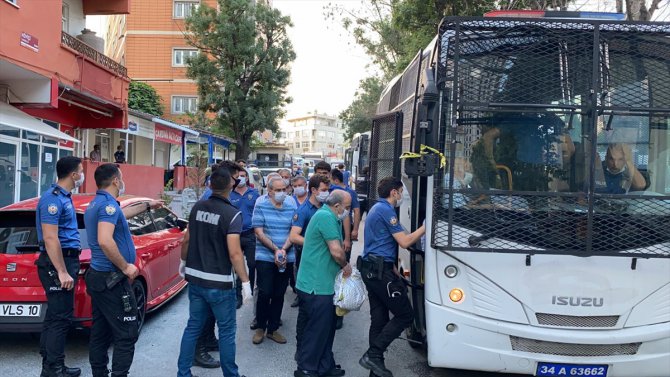 İstanbul merkezli kaçakçılık operasyonunda yakalanan 20 şüpheli tutuklandı