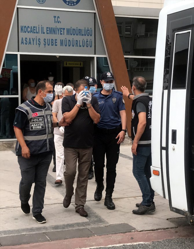 GÜNCELLEME - Kocaeli merkezli "sahte ehliyetle dolandırıcılık" operasyonunda 5 tutuklama