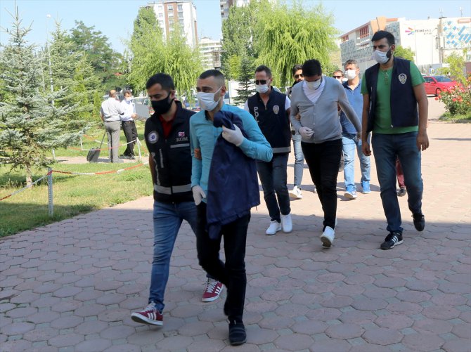 Sivas'ta "renkli reçete" operasyonunda 7 şüpheli yakalandı