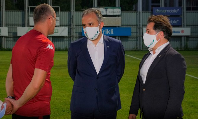 Süper Lig hedefine kilitlenen Bursaspor'a 2 milyon liralık prim vaadi