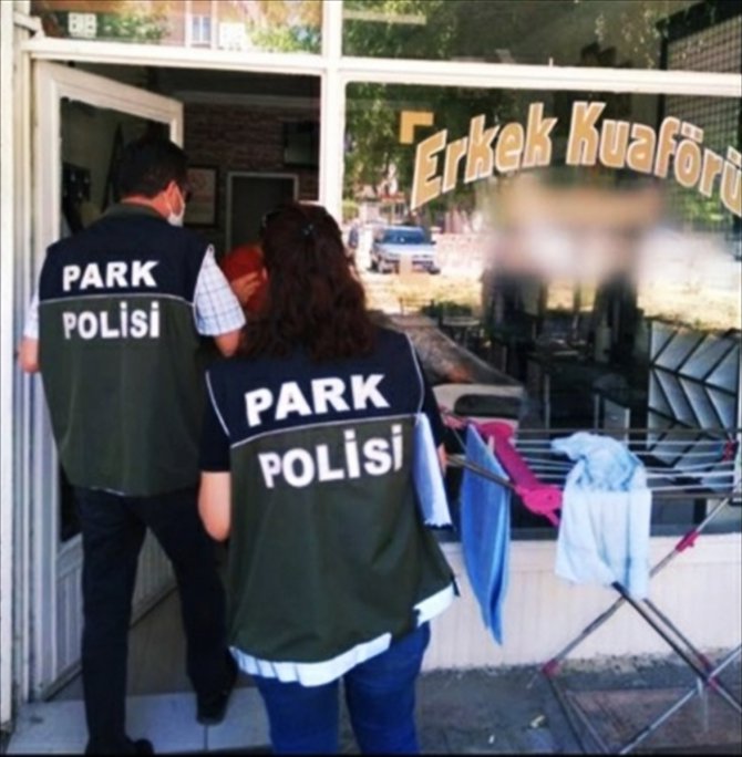 Konya'da Kovid-19 tedbirlerine uymayan 52 kişisel bakım salonuna 47 bin 450 lira ceza
