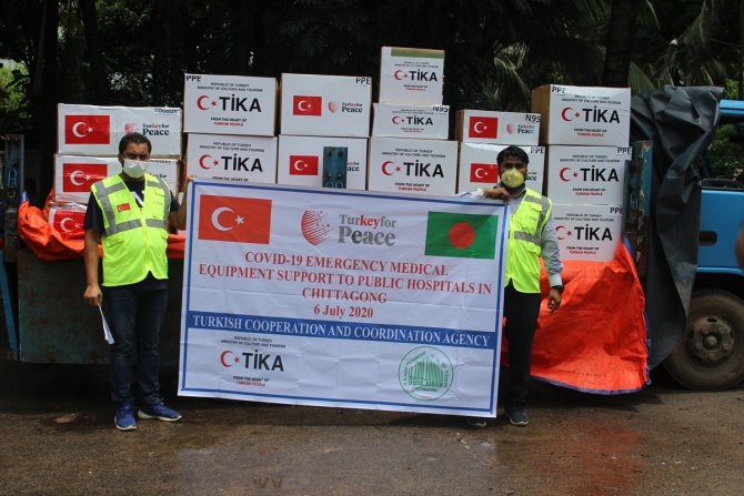 TİKA'dan Bangladeş'teki iki devlet hastanesine Kovid-19 yardımı