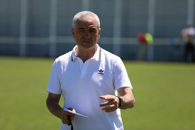 Sivasspor Teknik Direktörü Rıza Çalımbay: "Fenerbahçe maçından galip gelmemiz gerekiyor"