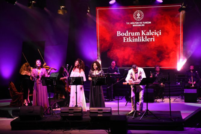 Bodrum'da "Kainatın Kanunu Kadın" konseri