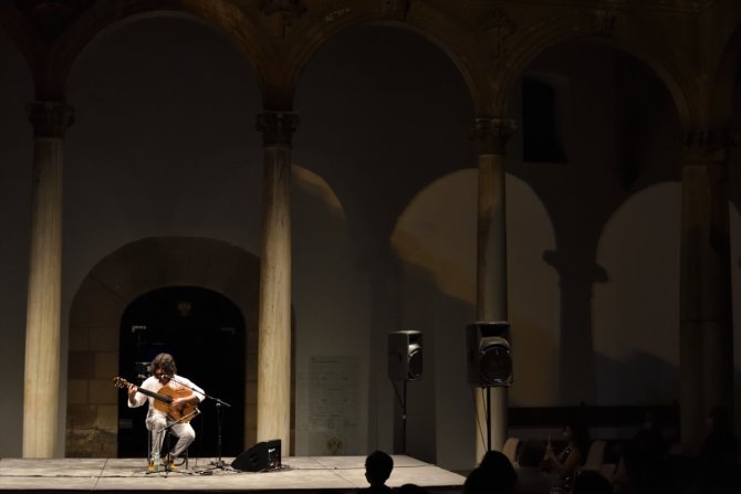 Granada'da Türkçe flamenko konseri