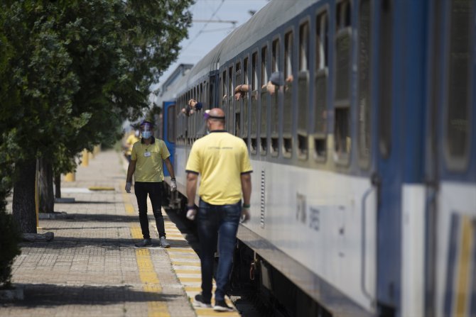 Yılın ilk "arabalı treni" Kapıkule'den giriş yaptı
