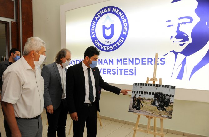 Aydın'da "Anadolu Ajansı Fotoğraflarıyla 15 Temmuz Sergisi" açıldı