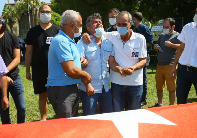 İzmir'de trafik kazasında ölen 2 orman personeli için tören