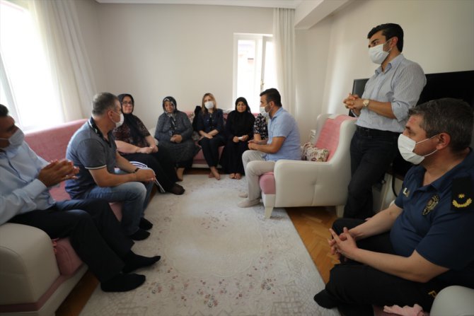 MKE Ankaragücü Başkanı Mert'ten şehit ailesine taziye ziyareti