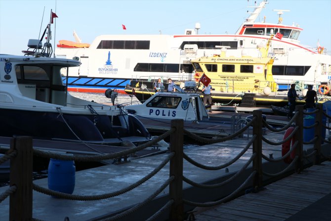 İzmir Körfezi'nde bir kişi teknede ölü bulundu