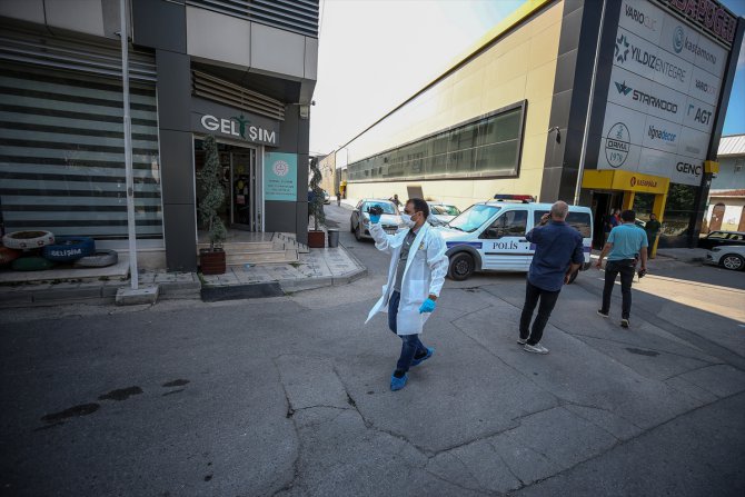 GÜNCELLEME - Bursa'da 1 kişiyi öldürüp 3 kişiyi yaralayan saldırgan intihar etti