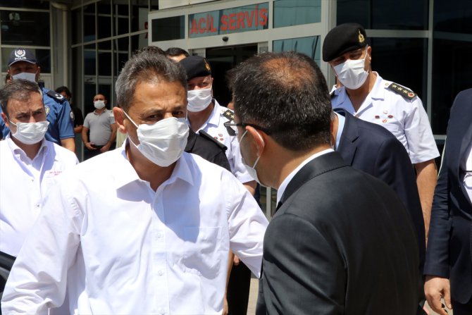 GÜNCELLEME 2 - Sinop Valisi Karaömeroğlu trafik kazası geçirdi