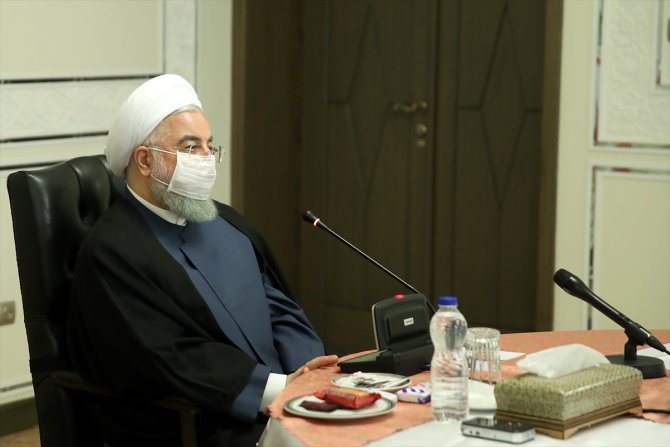 İran Cumhurbaşkanı Ruhani: "Sağlık kurallarına uyulmadığı için ikinci dalga yaşandı"