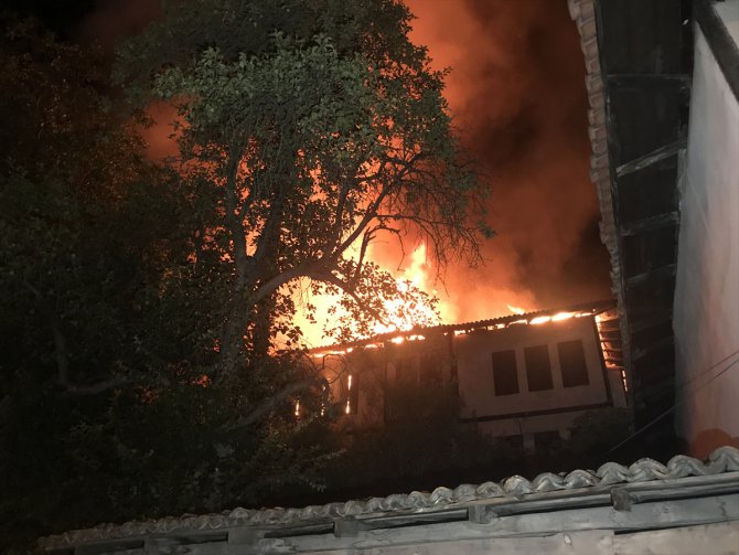Safranbolu'da tarihi konakta yangın