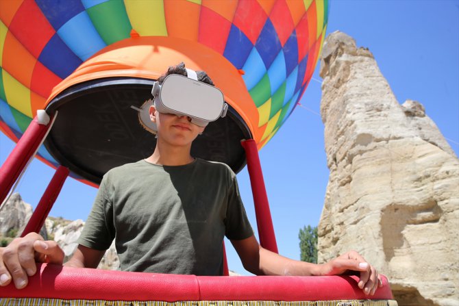 Kapadokya'da "sanal balon turu"