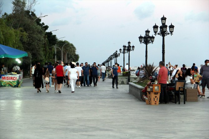 "Mutlu şehir" Sinop'ta bayram yoğunluğu