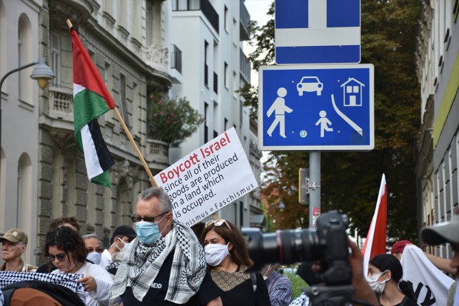 Avusturya'da İsrail ve ABD protesto edildi