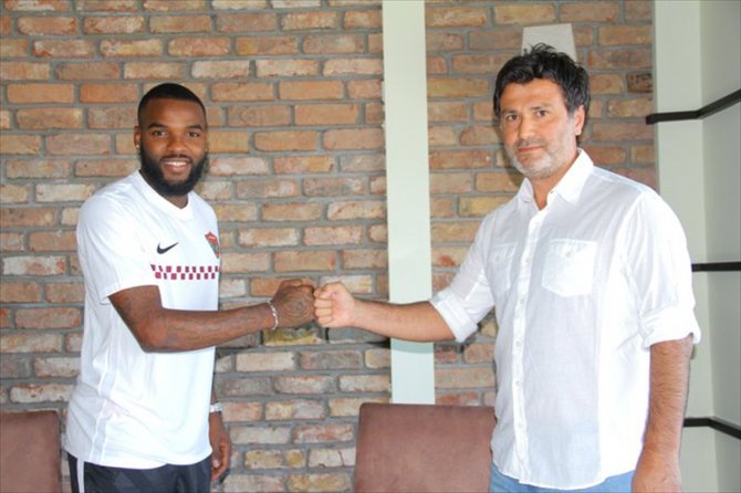 Hatayspor, Gabonlu forvet Boupendza'yı transfer etti
