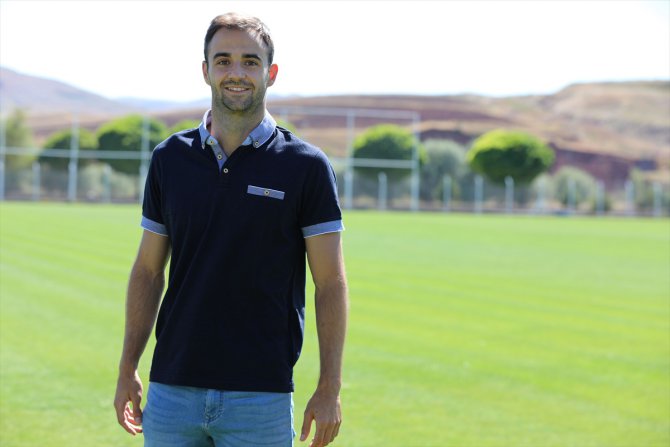 Sivasspor'un yeni transferi Felix: "Elimden gelenin en iyisini yapacağım"