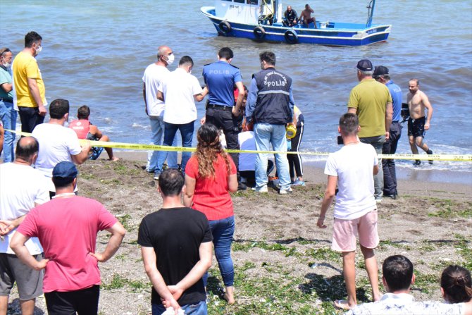 Düzce'de denize giren 8 yaşındaki çocuk boğuldu