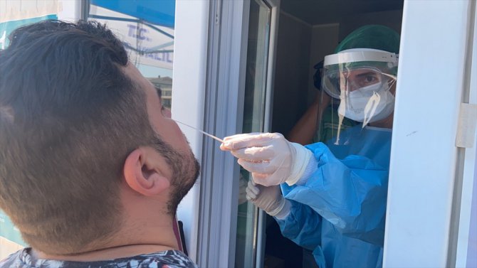 Gurbetçilere "sınır kapısında beklememek için konoravirüs testini memleketinizde yaptırın" tavsiyesi