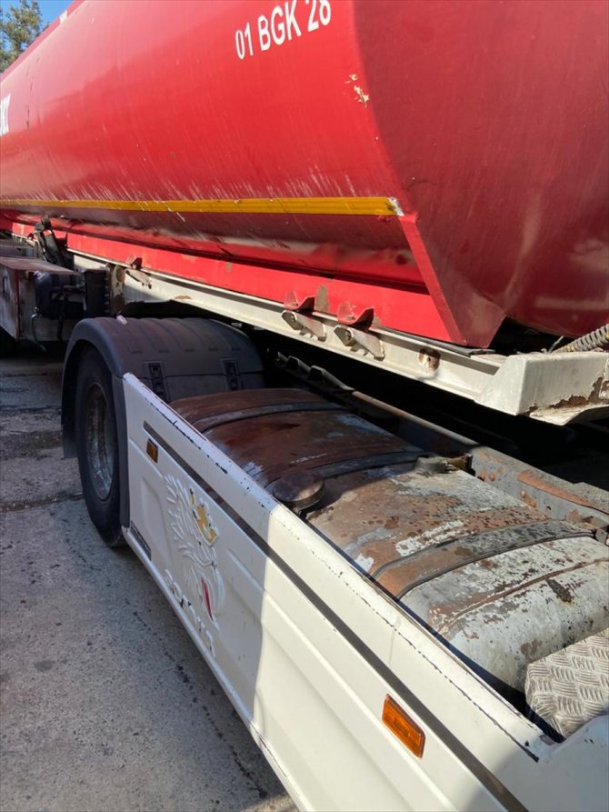 Adana'da 60 bin 900 litre kaçak akaryakıt ele geçirildi