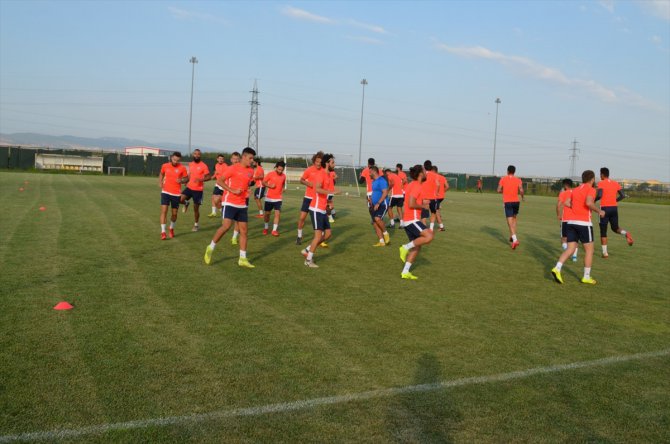 Bandırmaspor'da teknik direktör Bozkurt, yeni transferlerden memnun