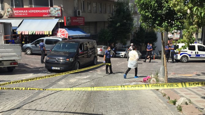 Zeytinburnu'nda silahlı saldırıya uğrayan kişi yaralandı