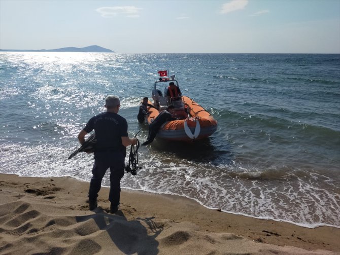 Çanakkale'de denizde akıntıya kapılan 2 gençten biri boğuldu