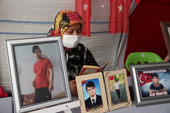 Diyarbakır anneleri evlat nöbetine devam ediyor