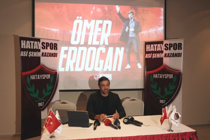 Hatayspor Teknik Direktörü Ömer Erdoğan: "Keyif veren bir takım kurmaya çalışıyoruz"