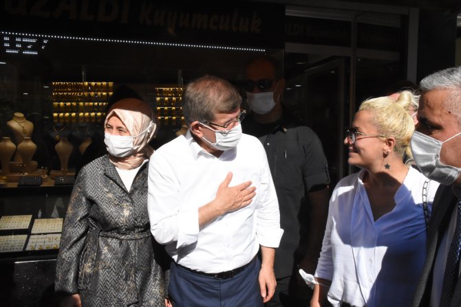 Gelecek Partisi Genel Başkanı Davutoğlu, partisinin Çaycuma ilçe teşkilat binasını açtı