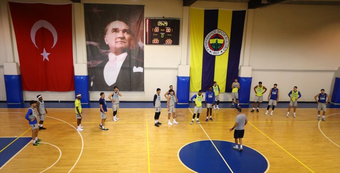 Fenerbahçe Beko, yeni sezon hazırlıkları Topuk Yaylası'nda sürdürüyor