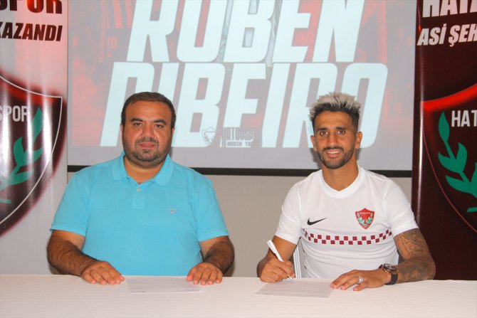 Hatayspor'da Ruben Ribeiro ile 2 yıllık sözleşme imzalandı