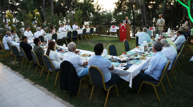 AK Parti'li Turan: "Türkiye, Doğu Akdeniz'de uluslararası hukuka uygun hareket ediyor"