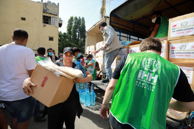 İHH'dan 16 bin Lübnanlı'ya acil yardım