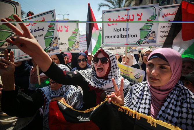 Gazze'de İsrail-BAE normalleşme anlaşması protesto edildi