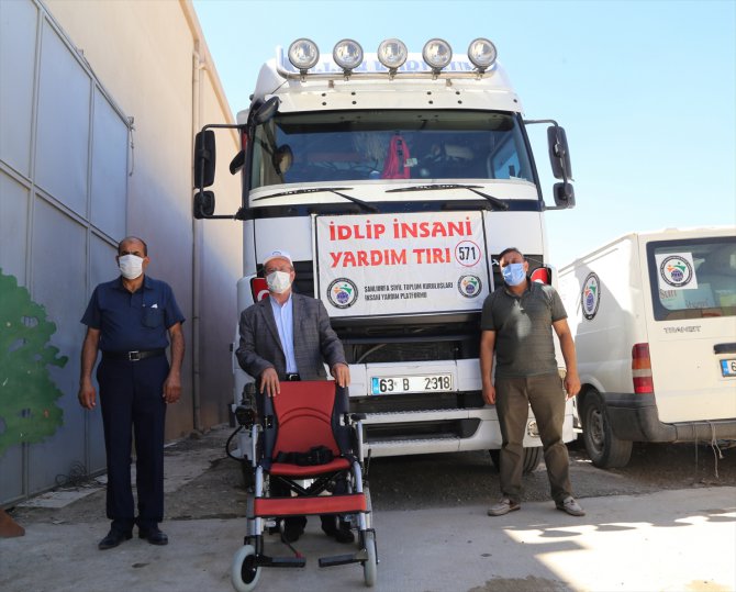 Şanlıurfa'dan Suriye'ye bir tır insani yardım malzemesi gönderildi