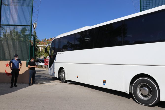 Samsun'da yakalanan 173 düzensiz göçmen Edirne'ye getirildi