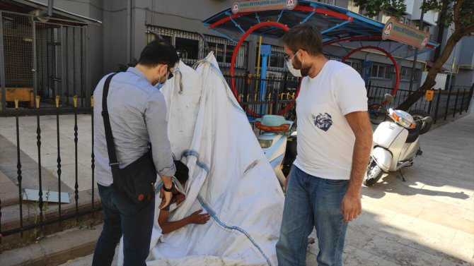 Denizli'de topladığı kağıtların bulunduğu çuvalının içinde uyuyan çocuk yurda yerleştirildi