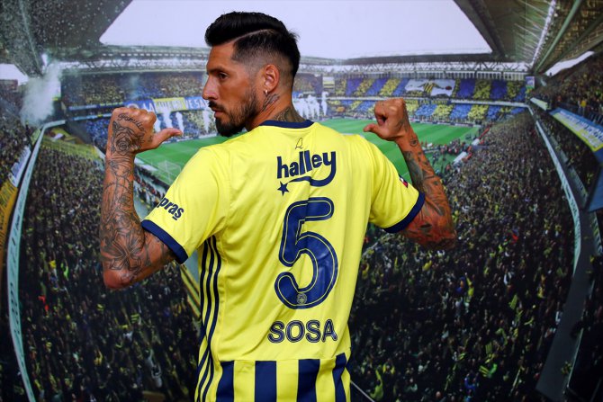 Fenerbahçe, Sosa'yı transfer etti