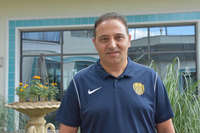 MKE Ankaragücü Teknik Direktörü Fuat Çapa: "Transfer yasağının kalkması gerekiyor"