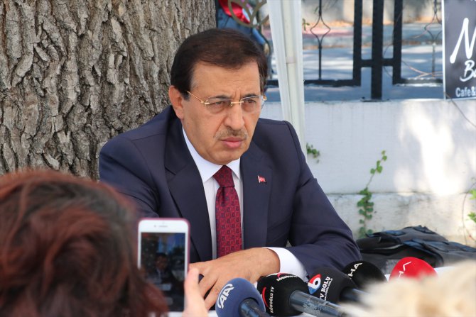 Bolu Valisi Ahmet Ümit, kentteki koronavirüs tedbirlerini değerlendirdi: