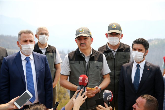 Tarım ve Orman Bakanı Pakdemirli'den, Adana'daki orman yangınına ilişkin açıklama: