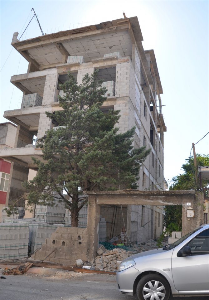 Kahramanmaraş'ta inşaatın 5'inci katından düşen işçi öldü