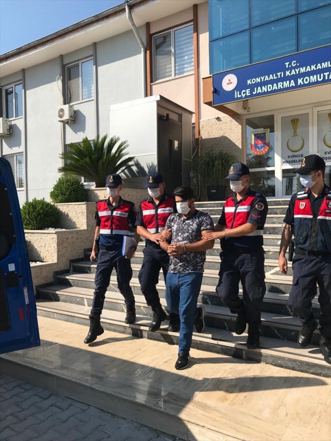 Antalya'da plastik boru çaldığı iddiasıyla yakalanan hırsızlık şüphelisi tutuklandı