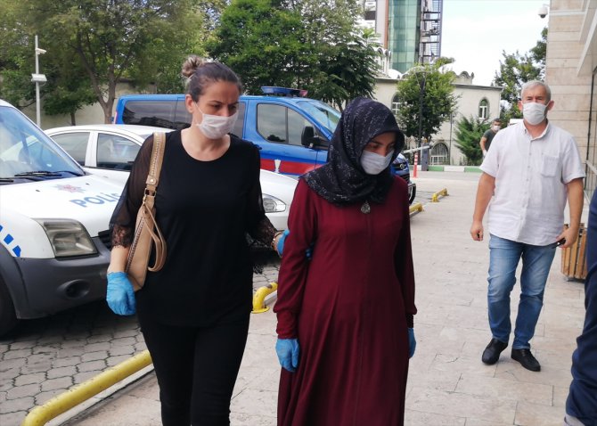 Samsun'da eltisini bıçakla yaralayan kadına elektronik kelepçe takılacak