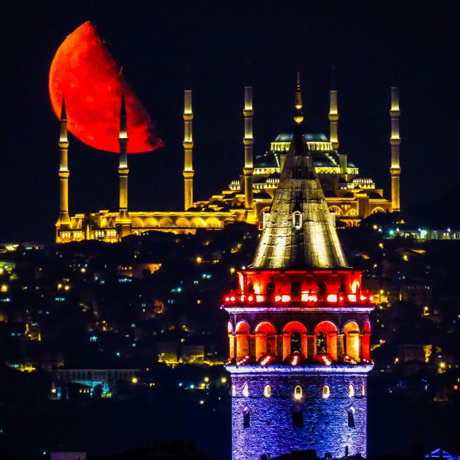 UEDAŞ'ın uluslararası fotoğraf yarışması "Şehrin Işıkları"na başvurular başladı